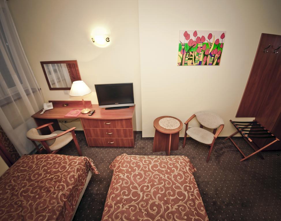 Hotel Wityng Ślesin Szoba fotó